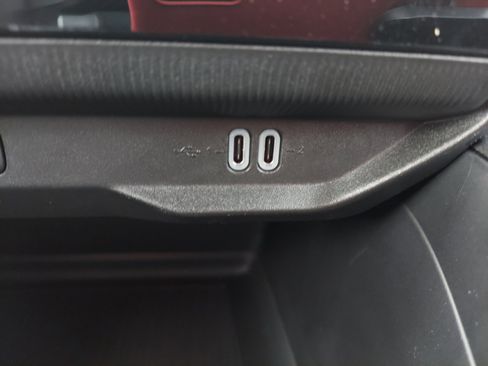 New 2026 Jeep Cherokee Limited image 19