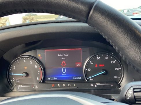 Used 2023 Ford Explorer Limited image 21