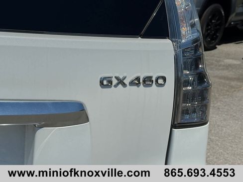 Used 2020 Lexus GX 460 Luxury w/ Off Road Package AWD/4WD image 10