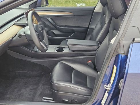 Used 2022 Tesla Model 3 Long Range AWD/4WD image 10