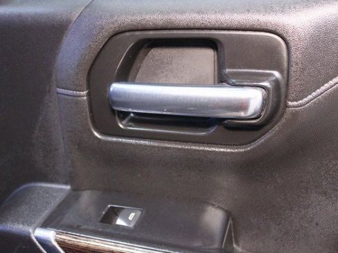 Used 2020 GMC Sierra 1500 Elevation image 13