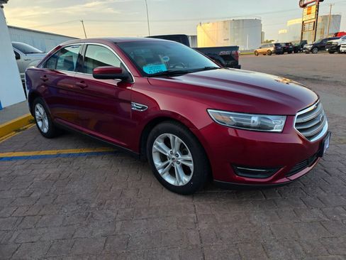 Used 2016 Ford Taurus SEL w/ Equipment Group 201A AWD/4WD image 3