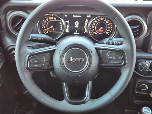 Used 2023 Jeep Wrangler Willys image 26