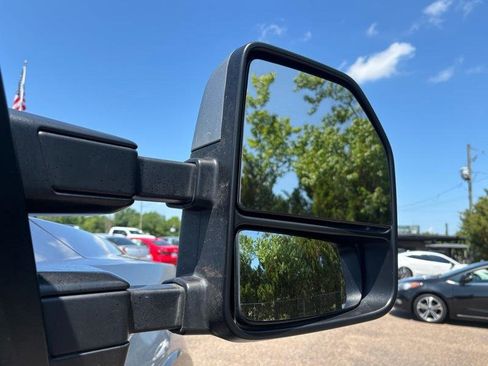 Used 2022 Ford F250 Lariat w/ Tremor Off-Road Package AWD/4WD image 45