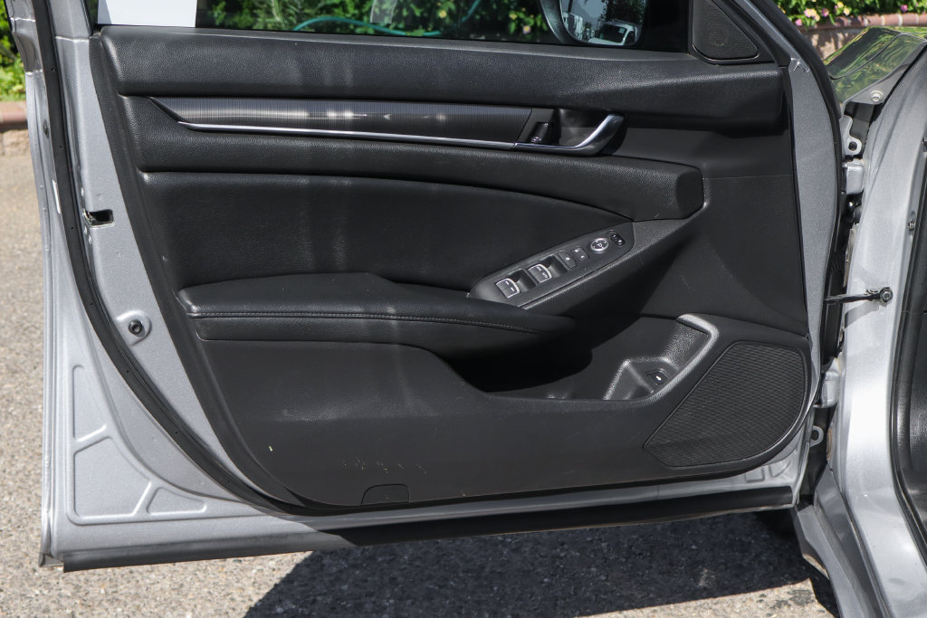 Used 2021 Honda Accord Sport Special Edition image 17