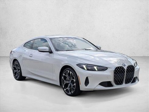 Certified 2025 BMW 430i xDrive Coupe w/ Convenience Package image 3