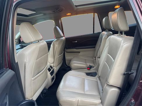 Used 2016 Honda Pilot Elite image 11