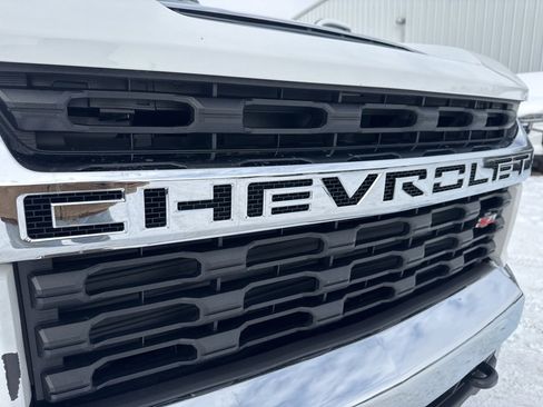 Used 2022 Chevrolet Silverado 3500 LT image 35