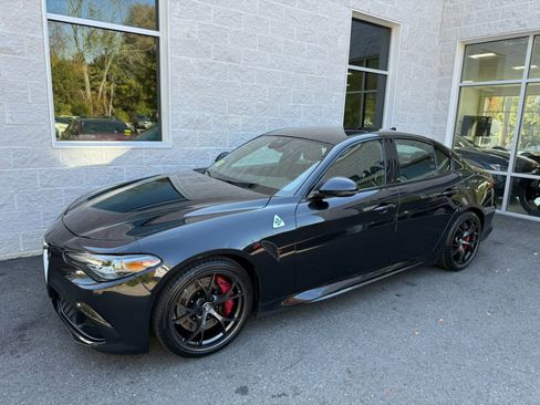 Used 2021 Alfa Romeo Giulia Quadrifoglio image 1