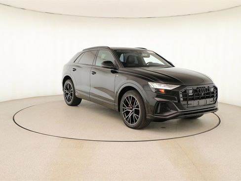 Used 2023 Audi Q8 Premium Plus w/ Premium Plus Package image 10