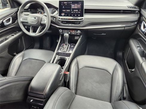 Used 2022 Jeep Compass Altitude image 22