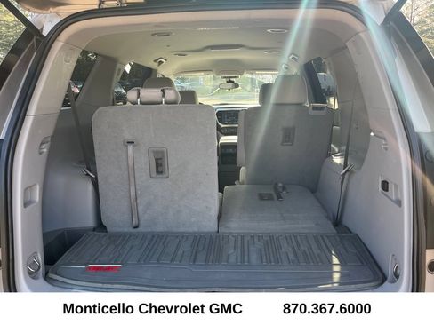 Used 2022 GMC Acadia SLE AWD/4WD image 25