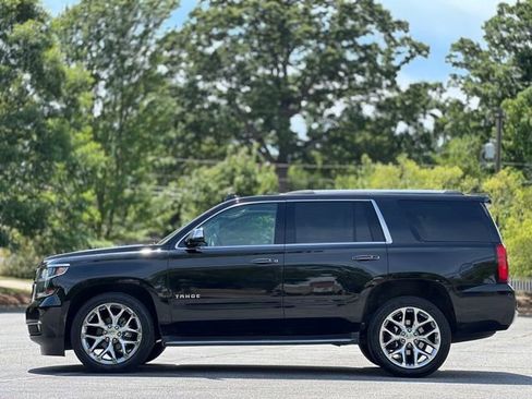 Used 2017 Chevrolet Tahoe Premier AWD/4WD image 8