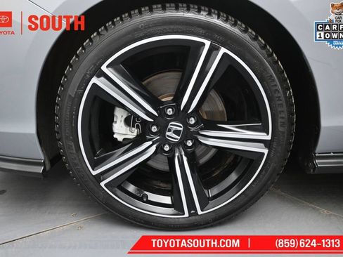 Used 2023 Honda Accord Sport image 38