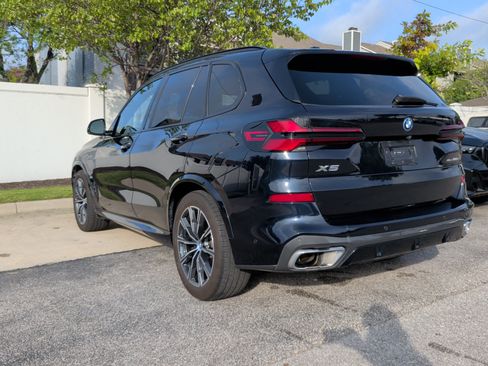 Used 2024 BMW X5 xDrive50e w/ Executive Package AWD/4WD image 9