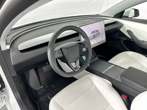 Used 2024 Tesla Model 3 Long Range AWD/4WD image 19