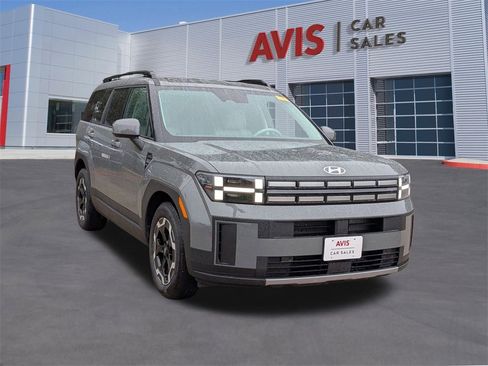 Used 2025 Hyundai Santa Fe SEL image 9