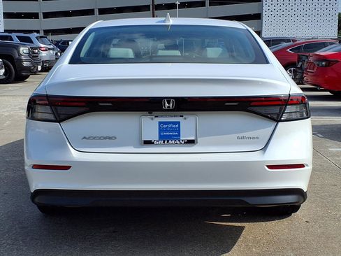 Used 2023 Honda Accord EX image 22