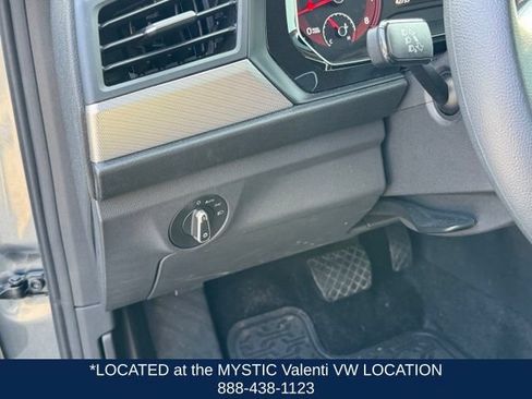 Certified 2021 Volkswagen Jetta FWD image 29