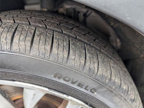 Used 2015 Lincoln MKC FWD w/ Equipment Group 102A Reserve image 10