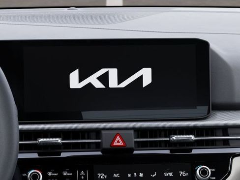 New 2026 Kia Sportage EX FWD image 20
