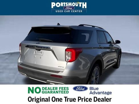Used 2022 Ford Explorer XLT w/ Equipment Group 202A image 34
