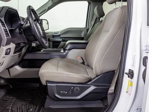 Used 2018 Ford F150 XLT w/ Equipment Group 302A Luxury image 25