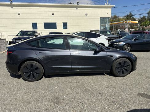Used 2024 Tesla Model 3 Long Range RWD image 2