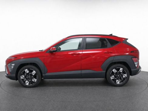 Used 2025 Hyundai Kona SEL FWD image 6