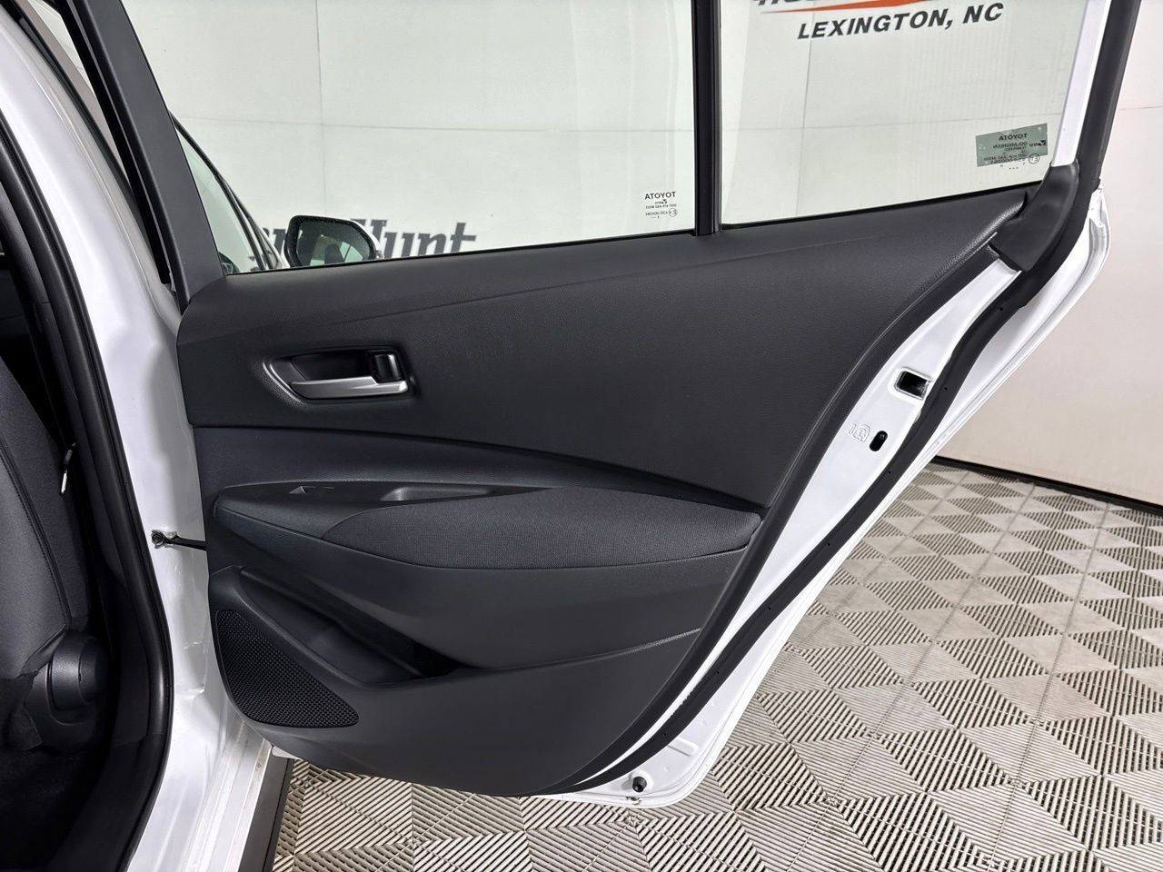 Used 2026 Toyota Corolla SE FWD image 26