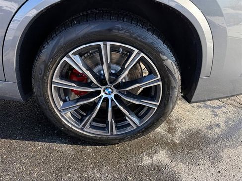 New 2026 BMW X5 xDrive50e image 18