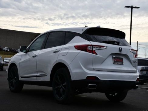 New 2026 Acura RDX SH-AWD image 5