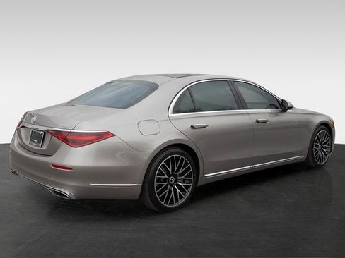 Certified 2022 Mercedes-Benz S 580 4MATIC Sedan image 9