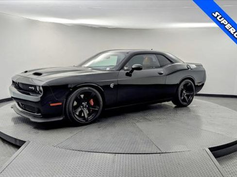 Used 2020 Dodge Challenger SRT Hellcat w/ Plus Package image 2