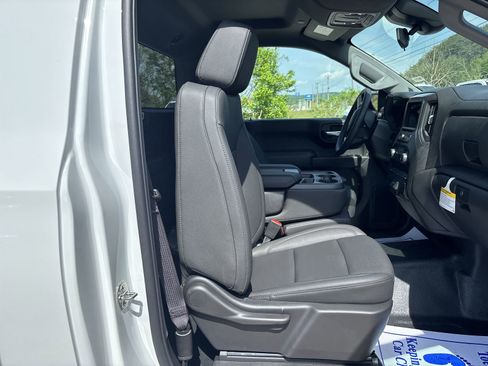 New 2026 Chevrolet Silverado 1500 W/T w/ WT Value Package AWD/4WD image 25