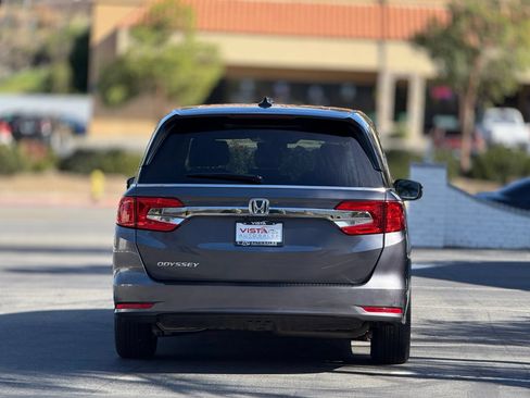 Used 2018 Honda Odyssey EX-L image 4