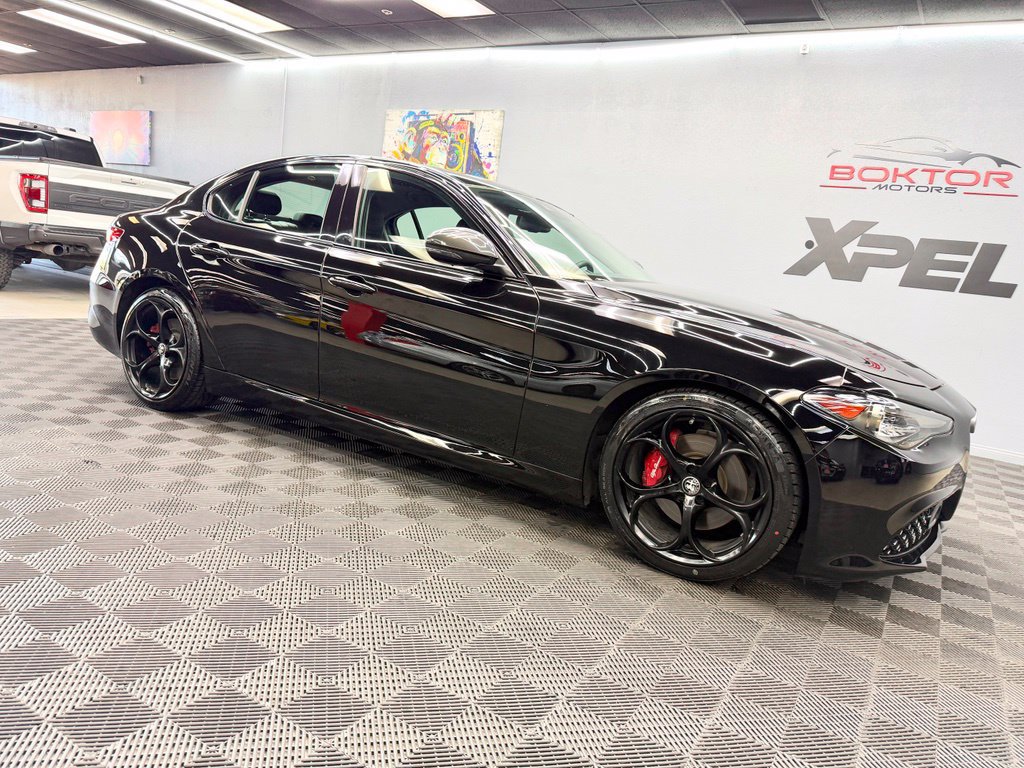 Used 2020 Alfa Romeo Giulia w/ Quick Order Package 22K Sport RWD image 2