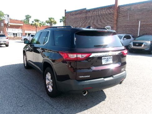Used 2021 Chevrolet Traverse LT FWD image 5