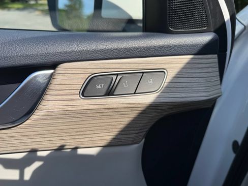 Used 2021 Hyundai Palisade Limited AWD/4WD image 18