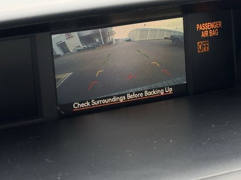 Used 2014 Subaru Forester 2.5i Limited image 30