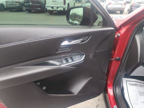 Used 2024 Cadillac XT4 Sport w/ Technology Package AWD/4WD image 10