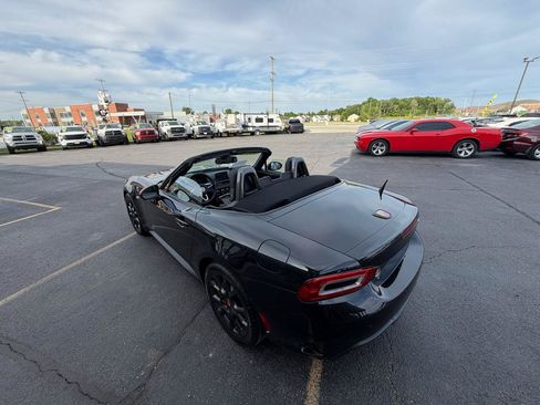 Used 2017 FIAT 124 Spider Abarth RWD image 9