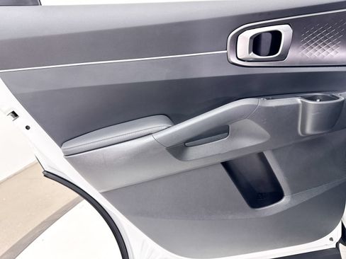 Certified 2025 Kia Sorento EX w/ EX Panoramic Sunroof Package FWD image 34