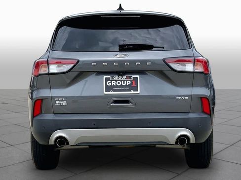 Used 2022 Ford Escape SEL AWD/4WD image 5