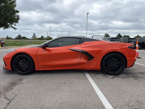 Used 2025 Chevrolet Corvette Stingray Convertible w/ Battery Protection Package RWD image 7