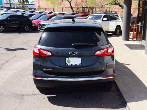 Used 2019 Chevrolet Equinox LT w/ Driver Convenience Package image 10
