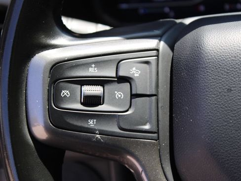 Used 2024 Chevrolet Suburban RST RWD image 29