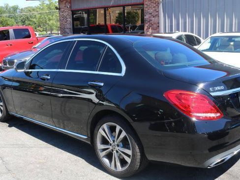 Used 2018 Mercedes-Benz C 300 Sedan w/ Premium Package image 5