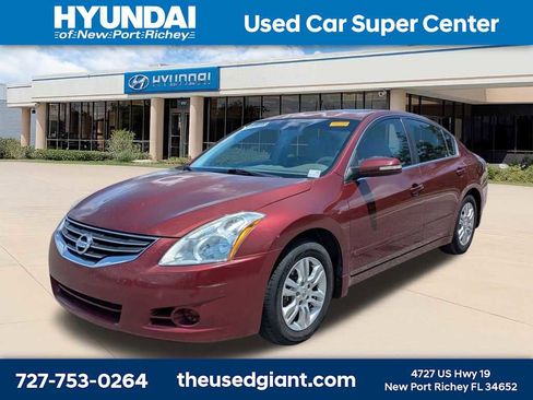 Used 2010 Nissan Altima 2.5 SL w/ SL Pkg FWD image 1