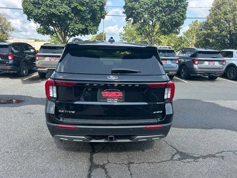 New 2026 Ford Explorer Active w/ Active Comfort Package AWD/4WD image 6